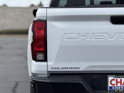 New 2026 Chevrolet Colorado W/T w/ WT Convenience Package II image 7