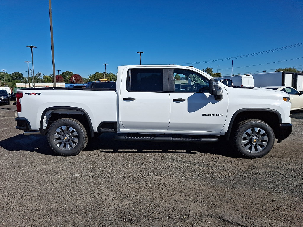 New 2026 Chevrolet Silverado 2500 Custom w/ Custom Value Package AWD/4WD image 9