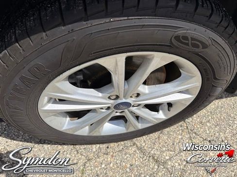 Used 2018 Ford Escape SEL AWD/4WD image 24
