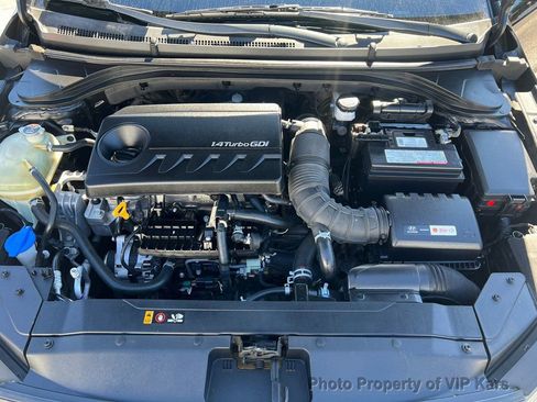 Used 2020 Hyundai Elantra ECO w/ Cargo Package (C1) image 8