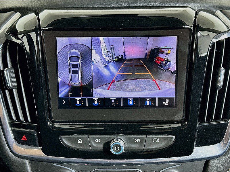 Used 2020 Chevrolet Traverse RS AWD/4WD image 16