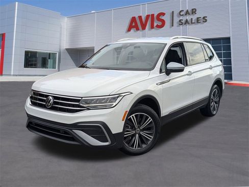 Used 2024 Volkswagen Tiguan Wolfsburg Edition image 1