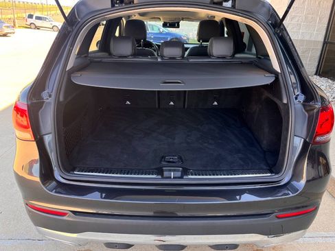 Used 2021 Mercedes-Benz GLC 300 4MATIC image 21