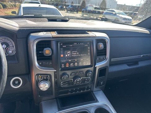 Used 2017 RAM 1500 Limited image 13