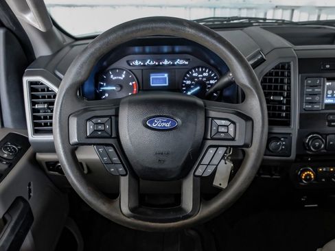 Used 2018 Ford F250 XL w/ STX Appearance Package AWD/4WD image 15