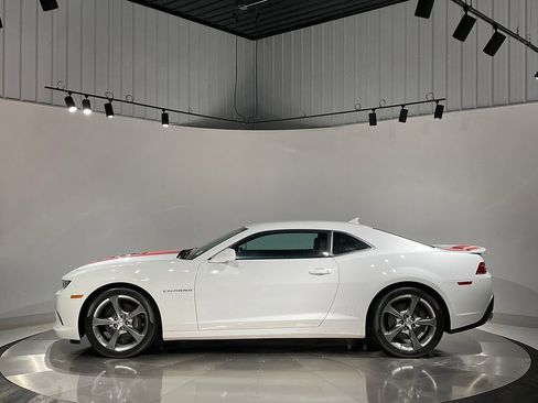 Used 2014 Chevrolet Camaro SS w/ RS Package image 10
