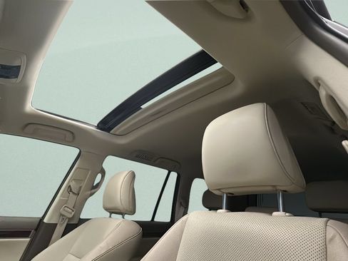 Used 2019 Lexus GX 460 Premium w/ Premium Package AWD/4WD image 14