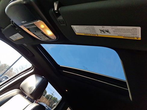 Used 2020 Jeep Grand Cherokee Altitude image 16