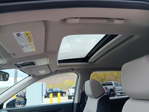 Used 2025 Honda CR-V EX image 20