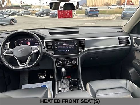 Used 2022 Volkswagen Atlas SEL Premium image 19