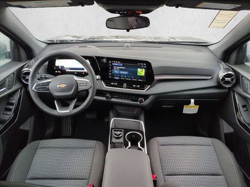 New 2026 Chevrolet Equinox LT image 15