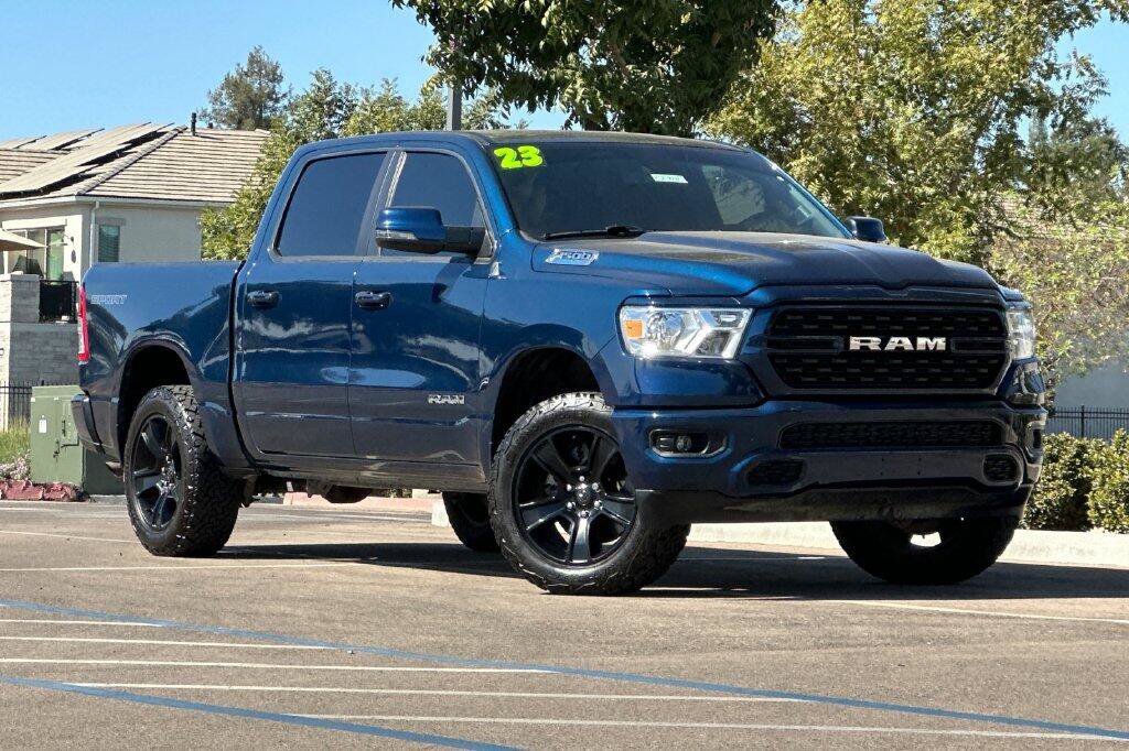 Used 2023 RAM 1500 Big Horn AWD/4WD image 2