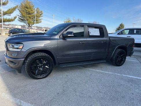 Used 2021 RAM 1500 Laramie w/ Night Edition image 11