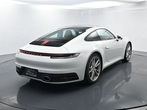 Certified 2022 Porsche 911 Carrera image 14