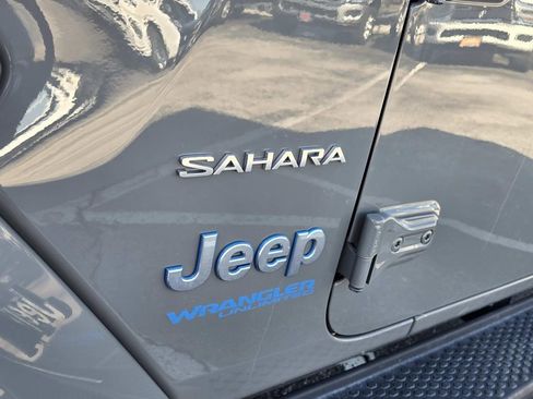 Used 2021 Jeep Wrangler Unlimited Sahara image 22