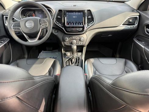 Used 2022 Jeep Cherokee Limited AWD/4WD image 12