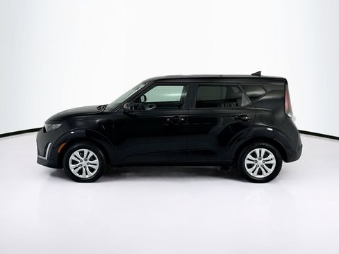 Used 2023 Kia Soul LX FWD image 8