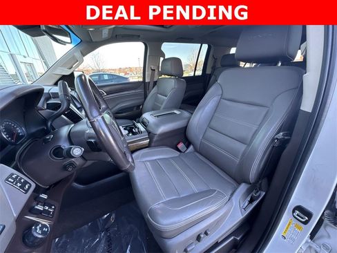 Used 2018 GMC Yukon XL Denali w/ Denali Ultimate Package image 11