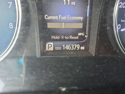 Used 2016 Toyota Camry LE FWD image 22