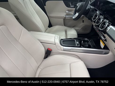 Certified 2026 Mercedes-Benz GLB 250 image 31