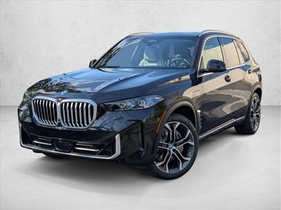 New 2026 BMW X5 xDrive50e w/ Premium Package