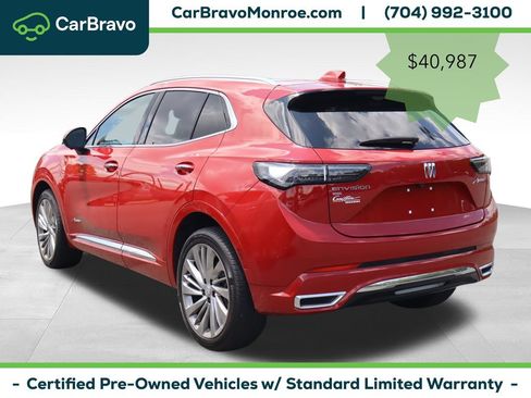 Used 2025 Buick Envision Avenir AWD/4WD image 2