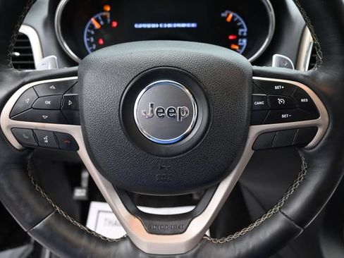 Used 2017 Jeep Grand Cherokee Limited AWD/4WD image 17