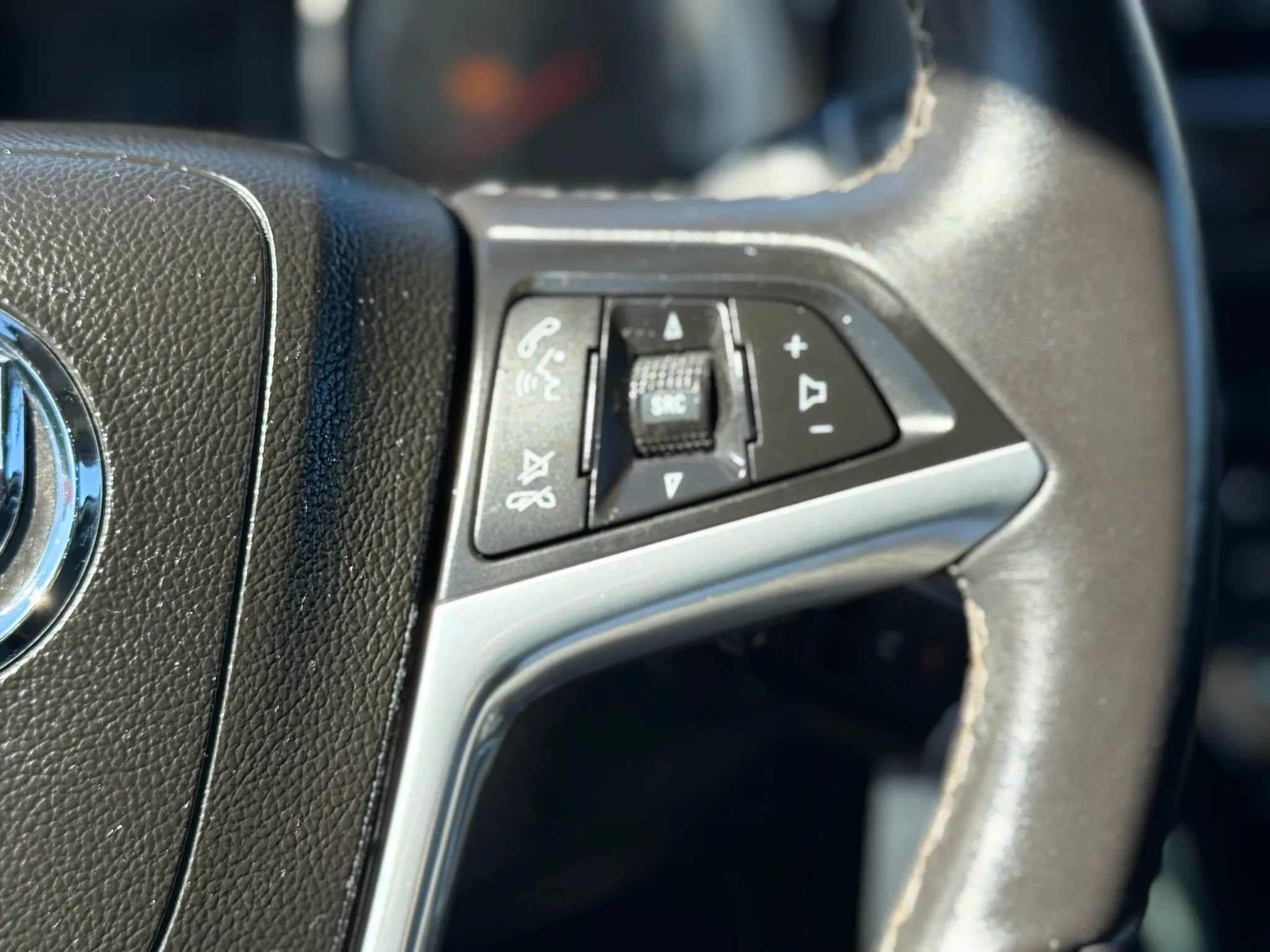 Used 2013 Buick Encore Convenience FWD image 18