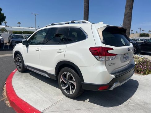 Used 2022 Subaru Forester Touring w/ Popular Package #2 AWD/4WD image 3