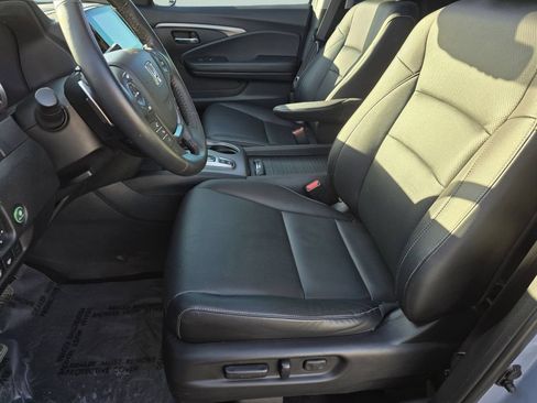 Used 2023 Honda Ridgeline RTL-E image 32