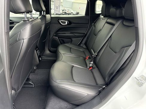 New 2026 Jeep Compass Latitude AWD/4WD image 21