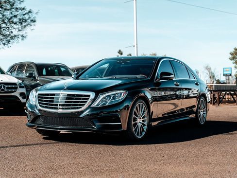 Used 2015 Mercedes-Benz S 550 Sedan image 3