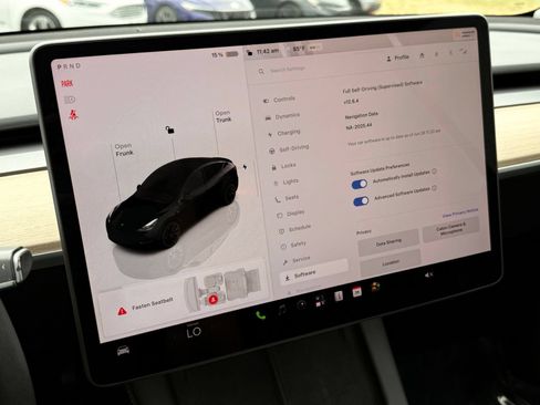 Used 2023 Tesla Model Y Long Range AWD/4WD image 46