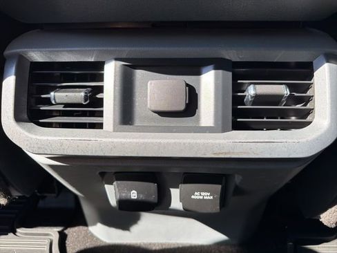 Used 2022 Ford F150 XLT w/ Equipment Group 302A High image 16