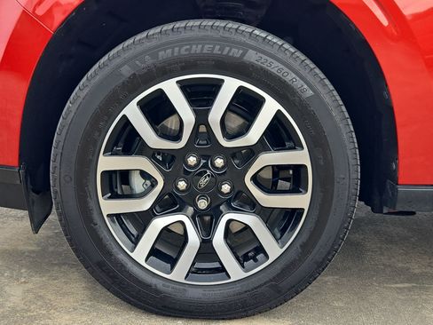 Used 2024 Ford Maverick Lariat FWD image 13