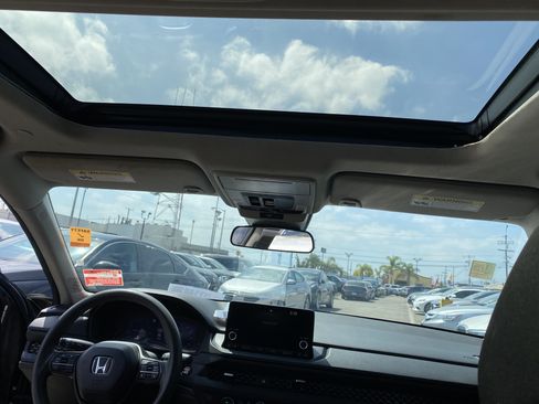 Used 2023 Honda Accord EX image 18