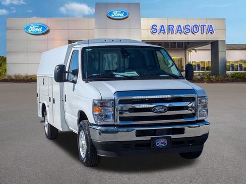 New 2026 Ford E-350 and Econoline 350 Super Duty w/ Power Equipment Group image 2