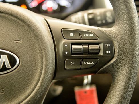 Used 2018 Kia Sorento L image 23