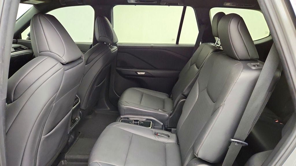 Used 2024 Lexus TX 500h AWD w/ Technology Package image 18