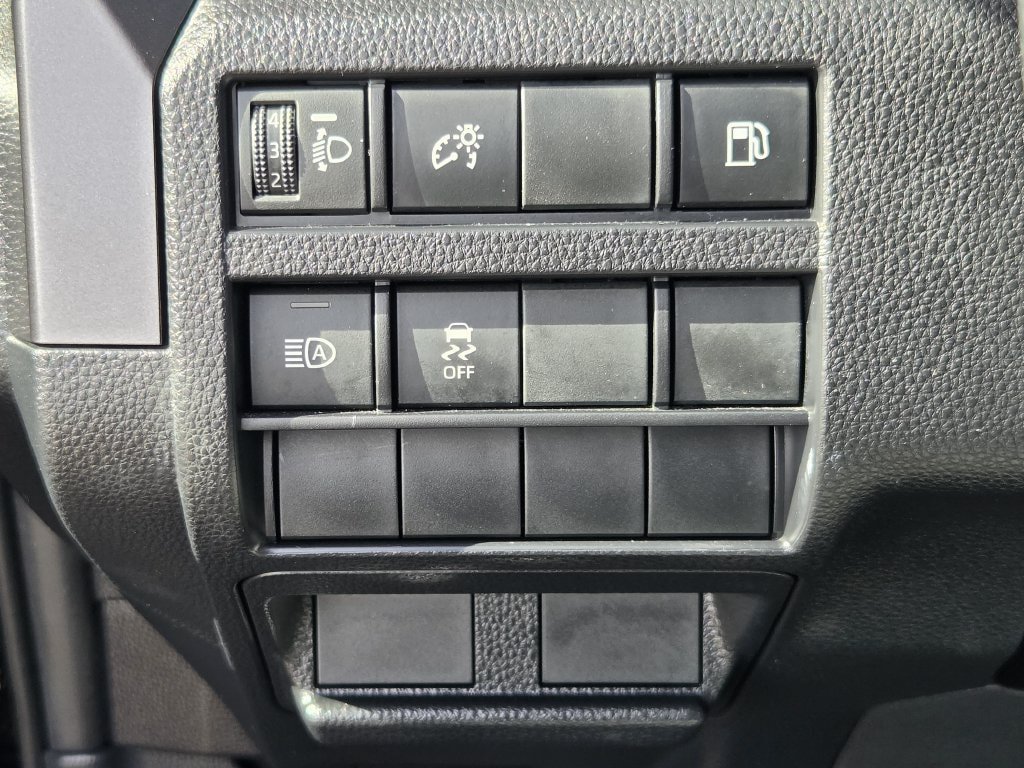 Used 2025 Toyota 4Runner SR5 AWD/4WD image 24