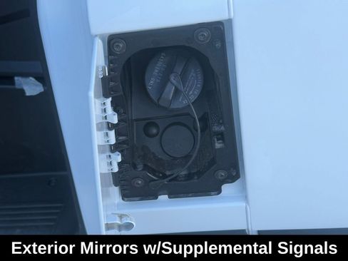 New 2026 RAM ProMaster 2500 w/ Premium Convenience Group image 24