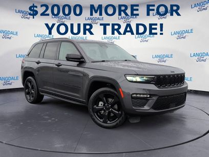 Used 2023 Jeep Grand Cherokee Limited w/ Black Appearance Package