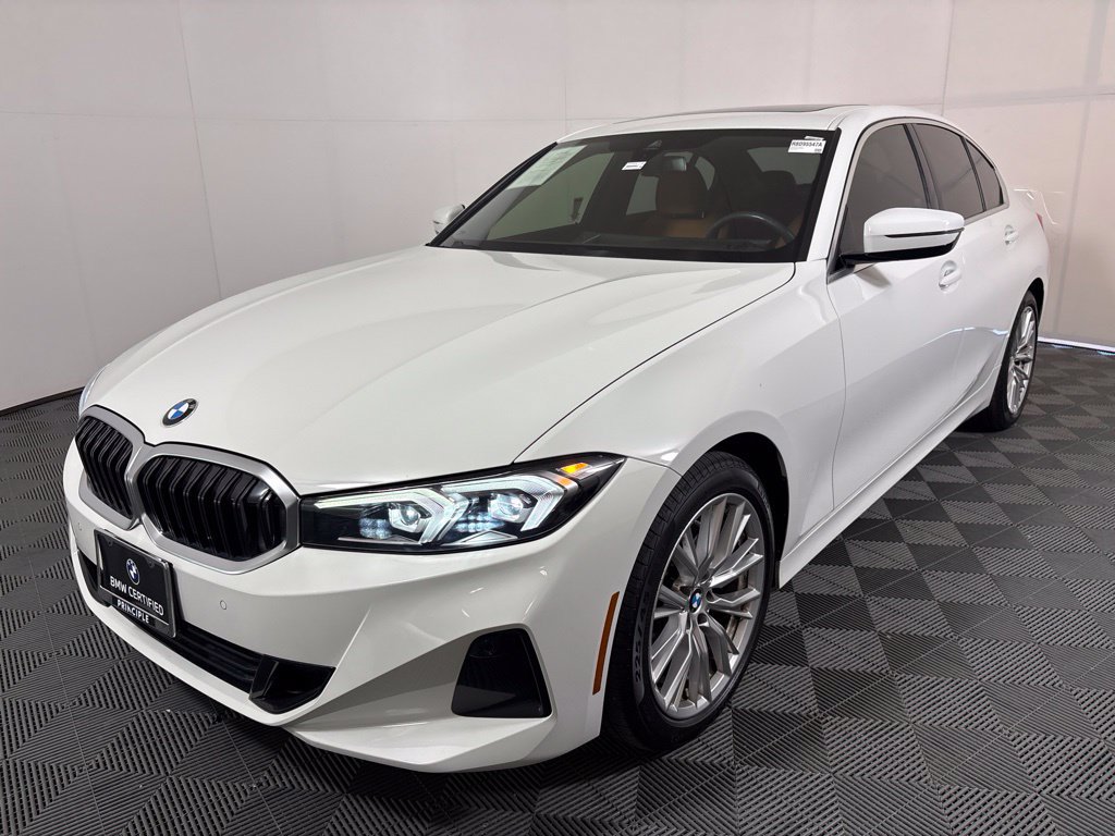 Certified 2024 BMW 330i Sedan w/ Convenience Package RWD image 2