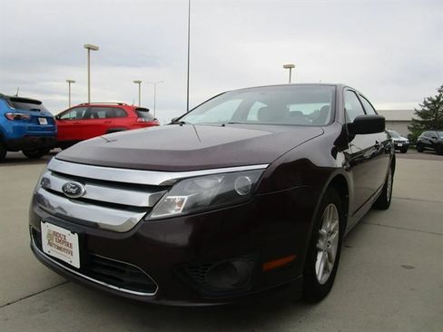 Used 2012 Ford Fusion S FWD image 5