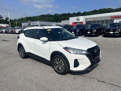 Used 2024 Nissan Kicks SV