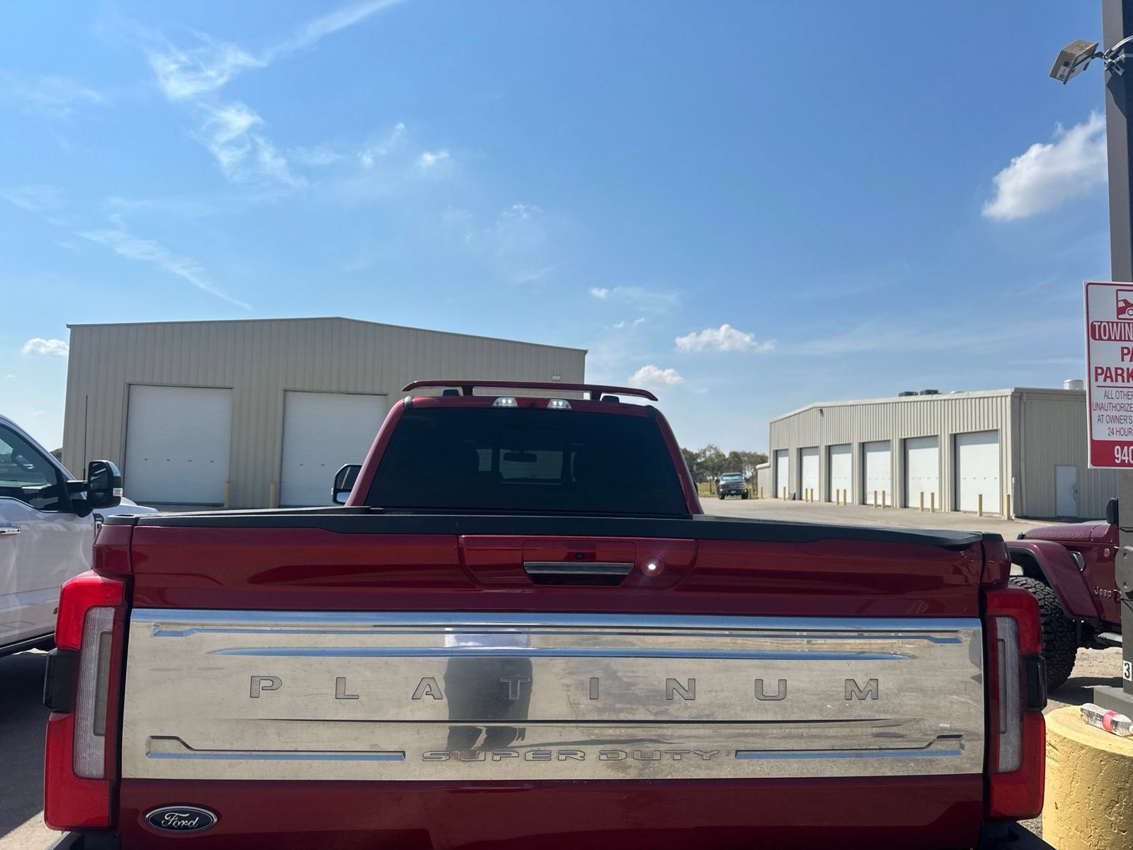 Used 2024 Ford F450 Platinum w/ FX4 Off-Road Package AWD/4WD image 4