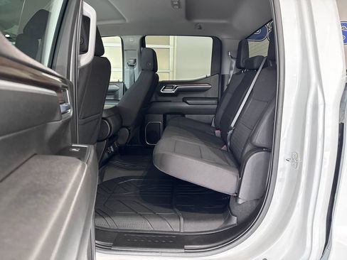 Certified 2022 Chevrolet Silverado 1500 LT AWD/4WD image 13
