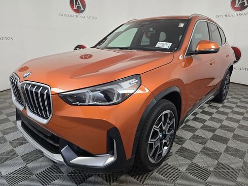 Certified 2025 BMW X1 xDrive28i w/ Premium Package image 5