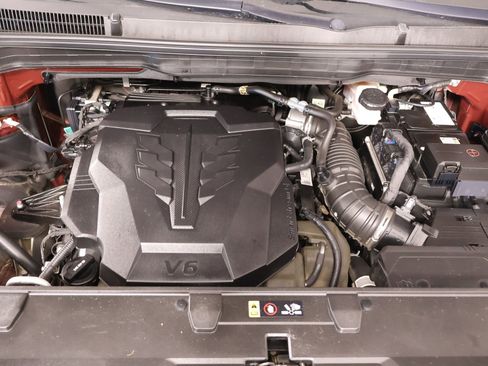 Used 2024 Kia Carnival SX FWD image 22