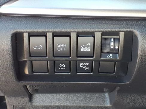 Certified 2024 Subaru Forester Premium AWD/4WD image 5